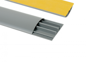 CANALINA IN PLASTICA GRIGIA CON ADESIVO  2m 70x20mm